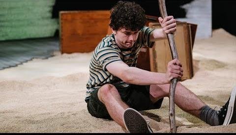 Sunshine Coast Theatrical Delights Await This Holiday Season